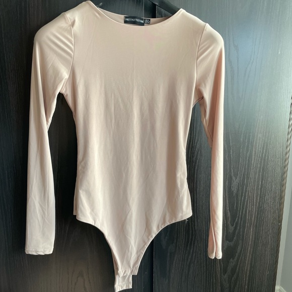 PrettyLittleThing Nude Bodysuit - Picture 4 of 4